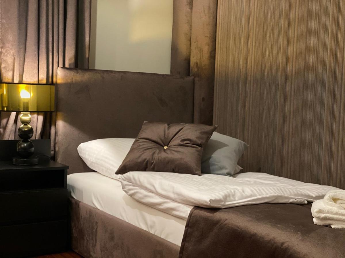 Family & Business Sauna Apartments Klonowa Nad Zalewem, Unikat Spa Kielce Extérieur photo