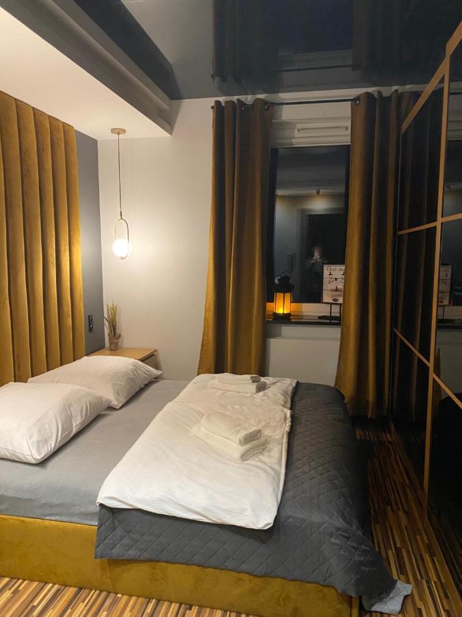 Family & Business Sauna Apartments Klonowa Nad Zalewem, Unikat Spa Kielce Extérieur photo